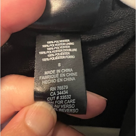 Santa Cruz Skateboards youth size small windbreaker. - Picture 4 of 8